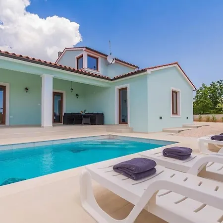 St Vinzent With Pool By Istrialux Villa Bibici